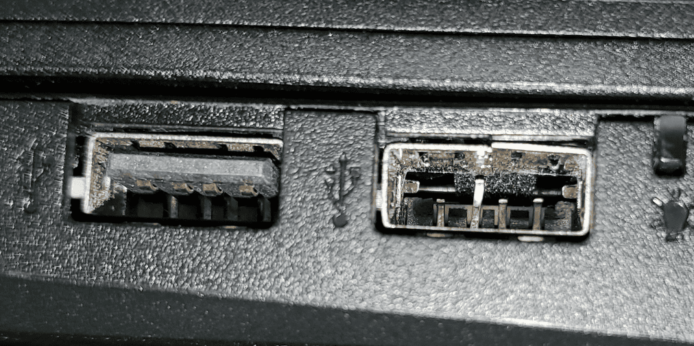 Réparation port usb pc portable Lenovo Paris